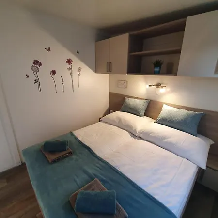 Campingplatz Mobile M&m *